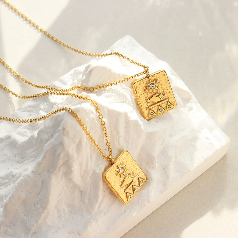 Ancient Egyptian Sun Relief Pendant Necklace – 18K Gold Plated Titanium Steel Zircon Choker