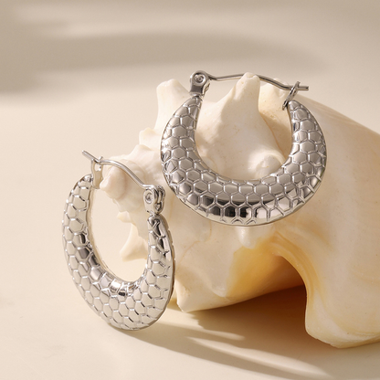 Fish Scale Hoop Earrings – 18K Gold Plated Titanium Steel Textured Circle Earrings
